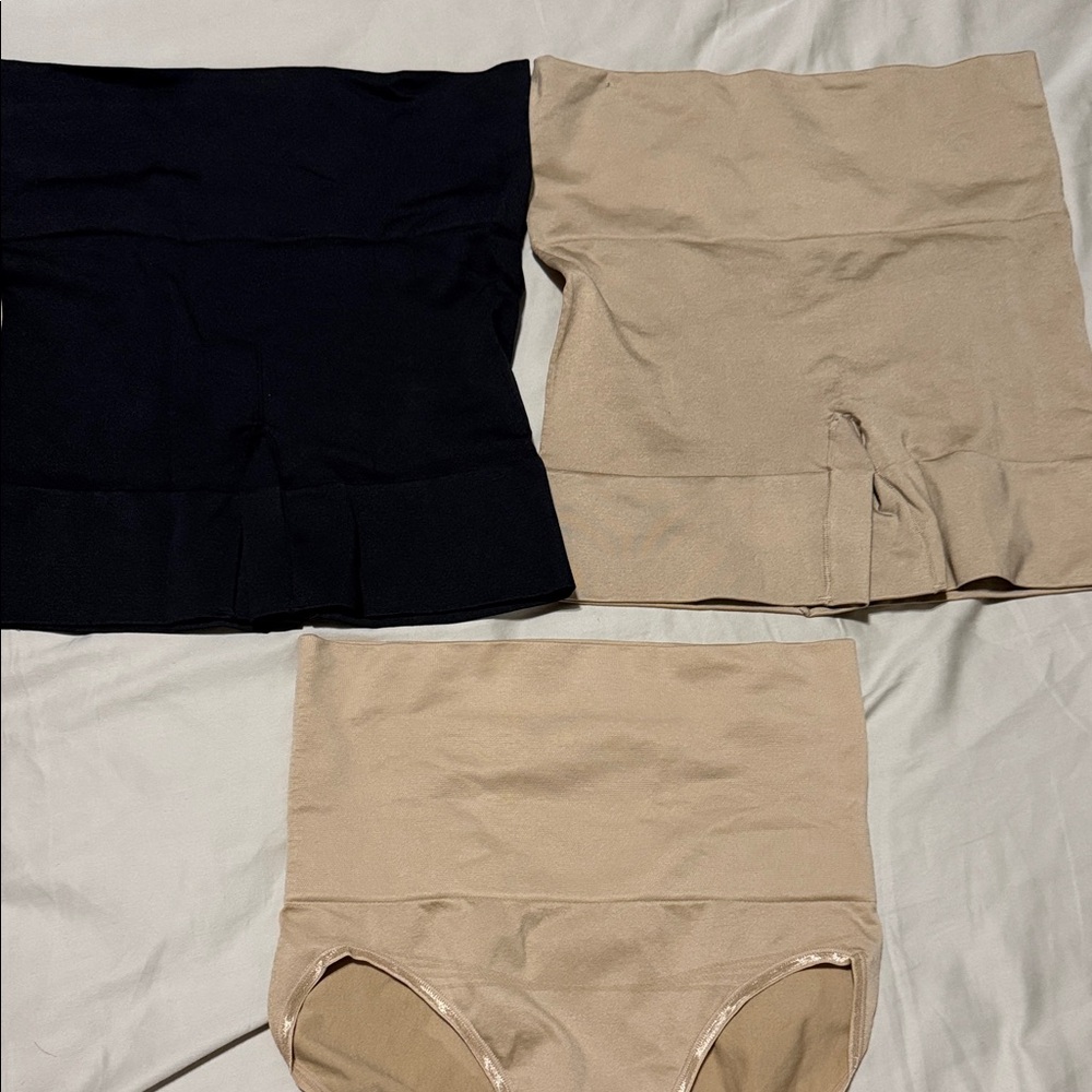 Elegant Women's Skorts - Black and Tan